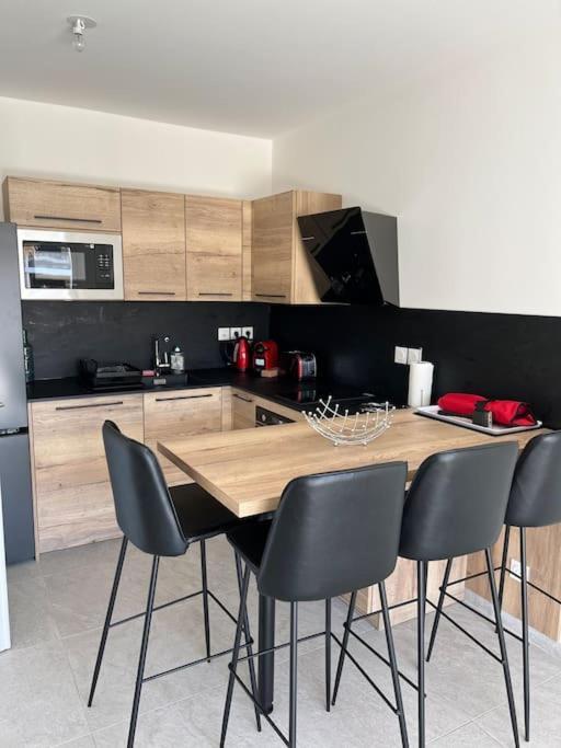 Superbe Appartement Neuf Aucalme Saint-Mandrier-sur-Mer Eksteriør bilde
